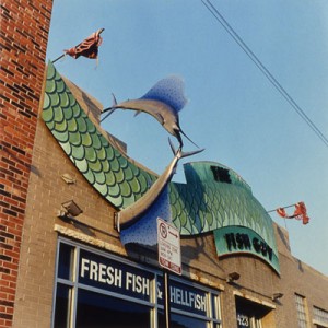 Fish Guy Market, Chicago, IL © 2002 Alison Bixby